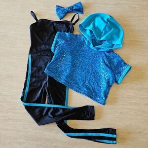 Weissman NWOT child small dance costume hip Hop jazz blue black 2 piece